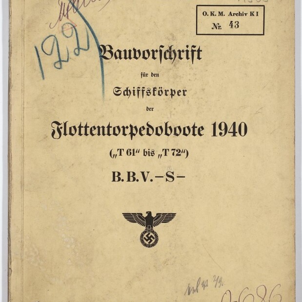 Cover eines deutschen Bauvorschrift-Hefts von 1941 für Flottentorpedoboote mit großem Titel in Frakturschrift, gedrucktem Datum 