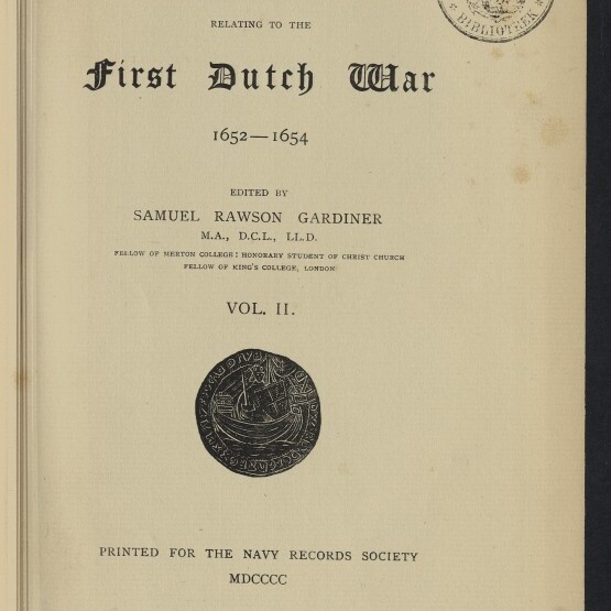Titelblatt: Letters and Papers relating to the First Dutch War 1652–1654, Band II, mit Rundmedaille und Museumslogo