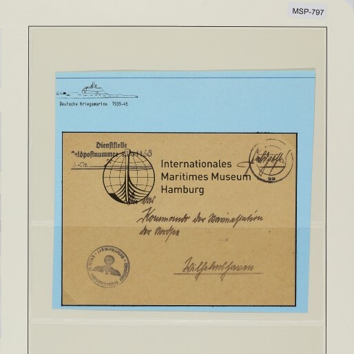 Archivblatt mit braunem Dienstumschlag, Stempeln und Aufdruck Maritimes Museum Hamburg und Farbreferenz oben.