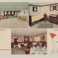 Kollage mit Schiffsinterieurs (Salon, Speisesaal, Kabinen) links, Schiffsillustration auf See rechts und Museumsschriftzug